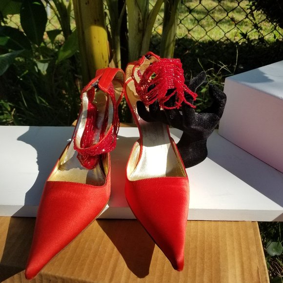Giuseppe Zanotti RED Silk heel 8.5 Italy - Picture 4 of 6